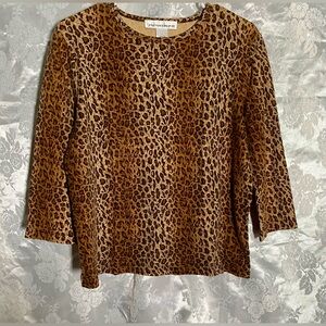 Jones New York Sport  Leopard Animal Print  3/4 Length Sleeve Blouse